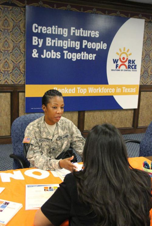 Summit brings beginners together with veterans