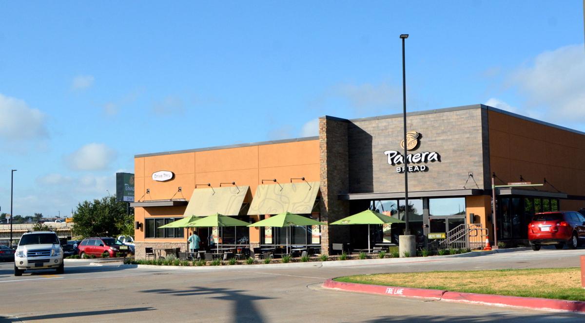 New Panera Bread bakery-cafe serves its first customers in ...