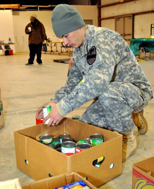 Food Drive Bryan Correira 0078.jpg