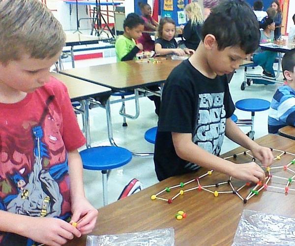 STEM activities entertain, educate Halstead Elementary students