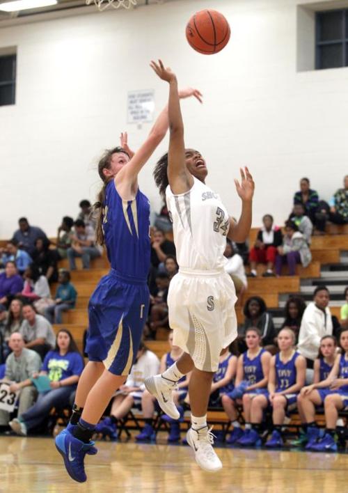 ShoemakerKerrvilleTivyBasketball 011.JPG