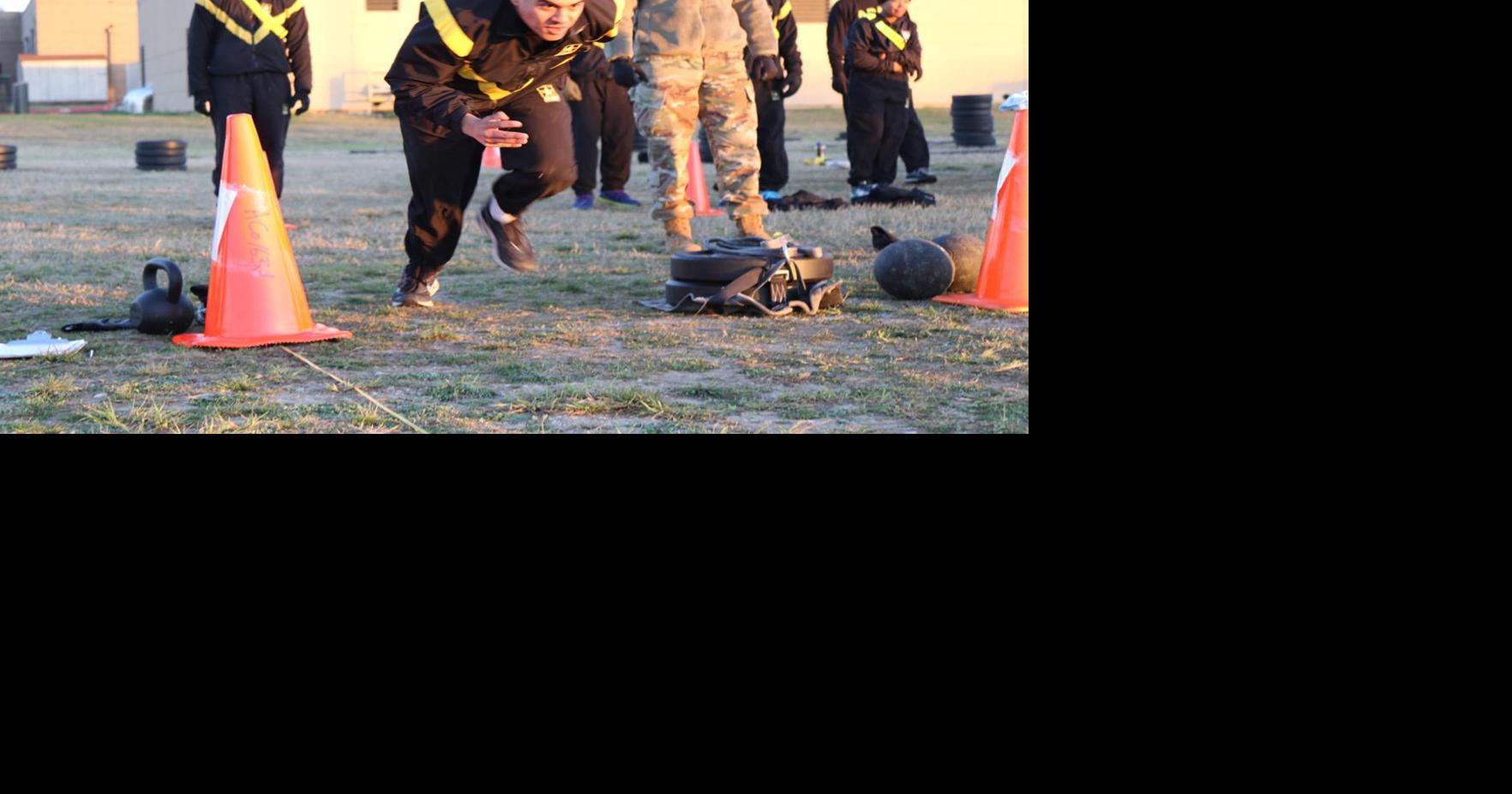 Military Intelligence Battalion troops field test Army Combat Fitness ...