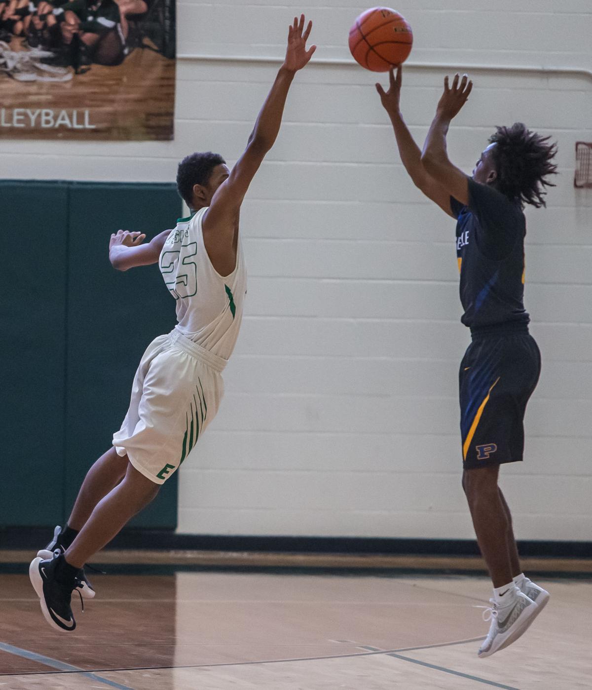 BOYS BASKETBALL: Bogues leads Ellison in rout of Pflugerville | Ellison