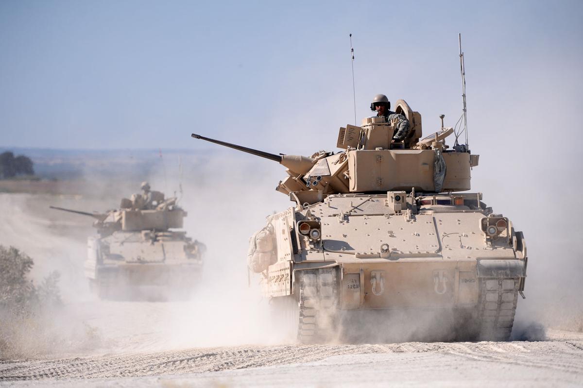 The Ins And Outs Of Bradley Gunnery Across The Fort Kdhnews the-ins-and-outs-of-bradley-gunnery-across-the-fort-kdhnews