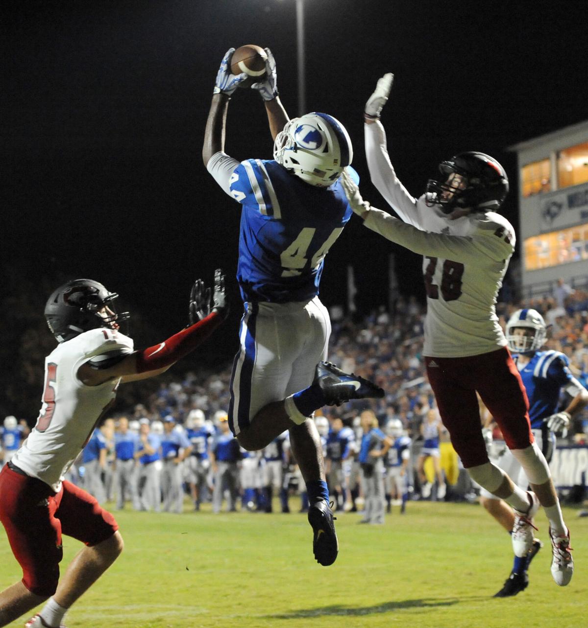 Football Badgers Drop Third Straight 42 35 To Lorena Lampasas
