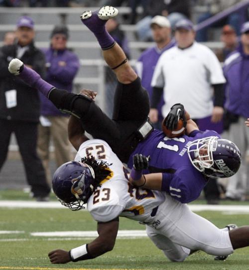 Mount Union 48, UMHB 35