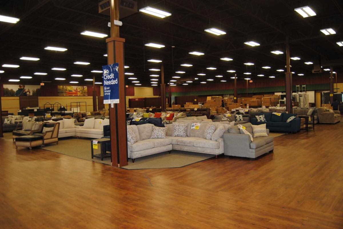 New Furniture Store Occupying Old Gander Mountain Building Business Kdhnews Com