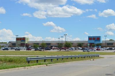 New Oak Hill H E B Coming In Aug Plus Cedar Park Leander Business Updates News From Central Texas Community Impact Newspaper