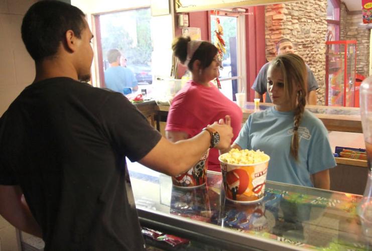 Gatesville theater offers Central Texas families drivein experience