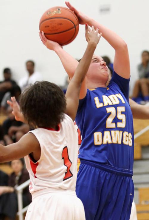 Cove girls crush Heights in 8-5A finale