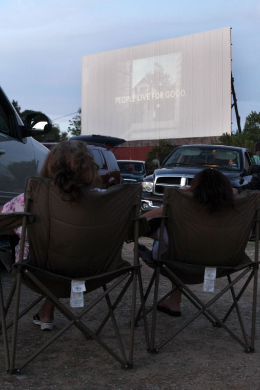 Gatesville theater offers Central Texas families drivein experience