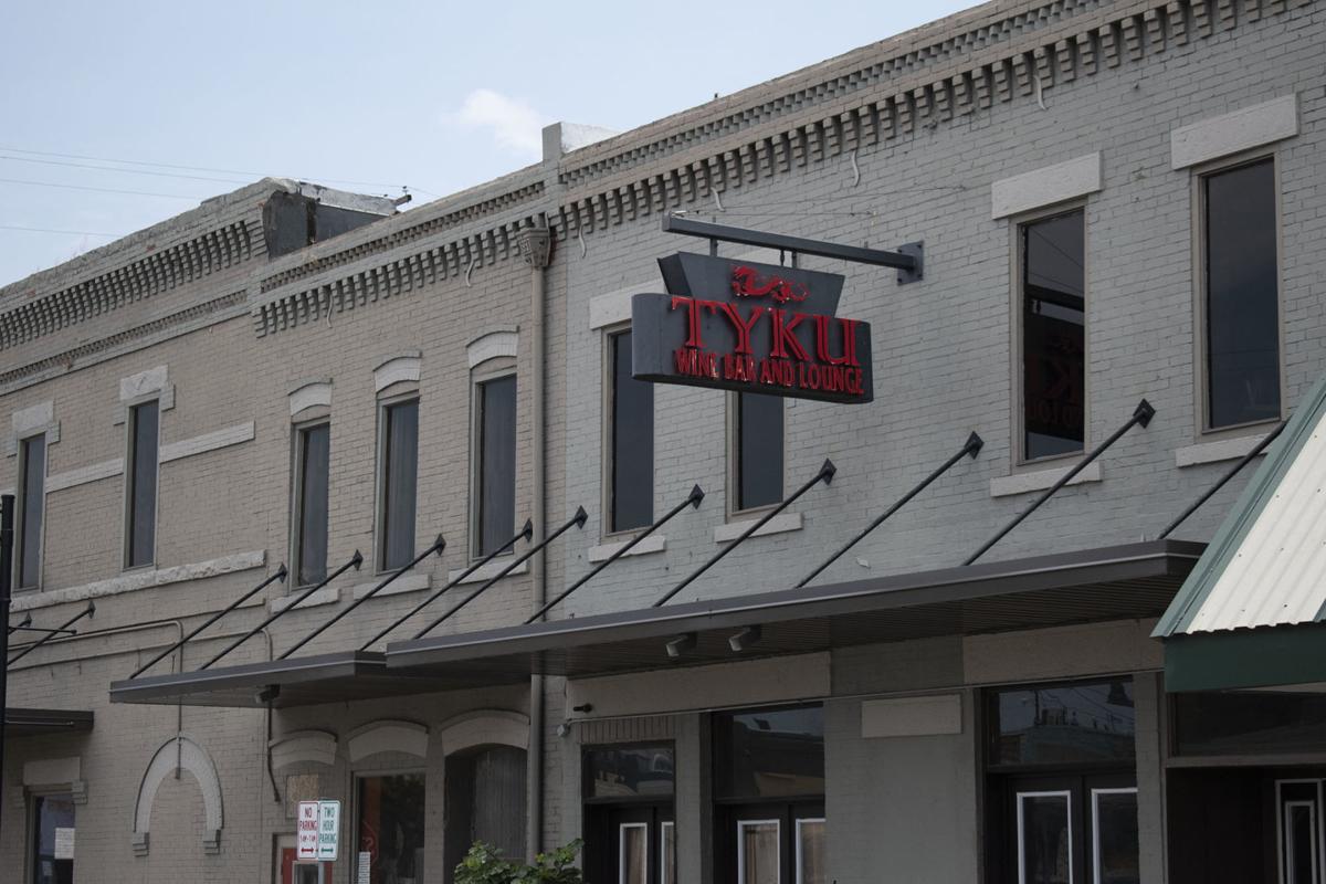 Downtown Killeen business reopens, brings back live music Business