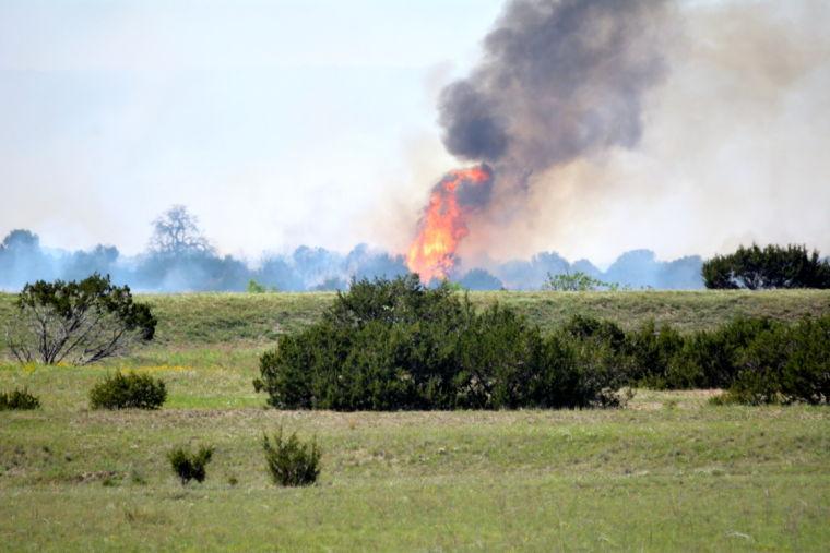 Fort Hood fire now up to 1,000 acres Military
