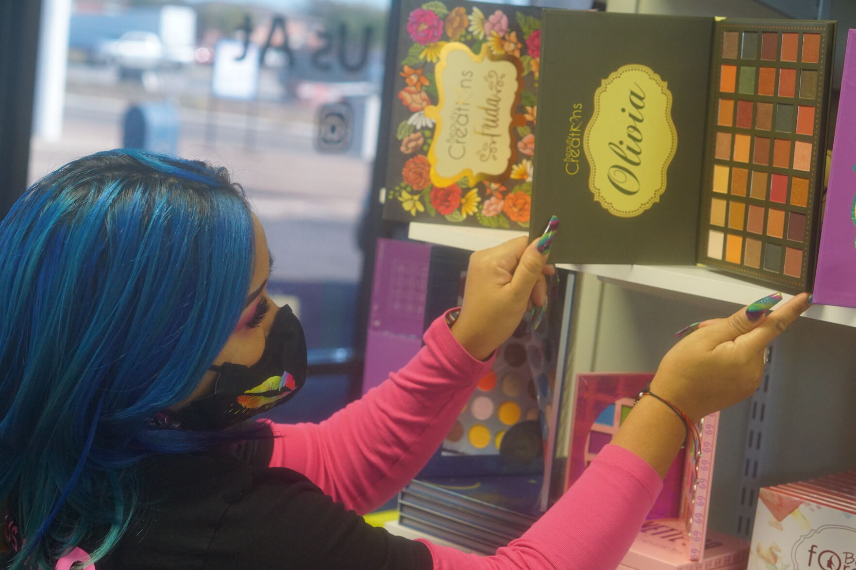 New Killeen beauty boutique offers a plethora of cosmetics