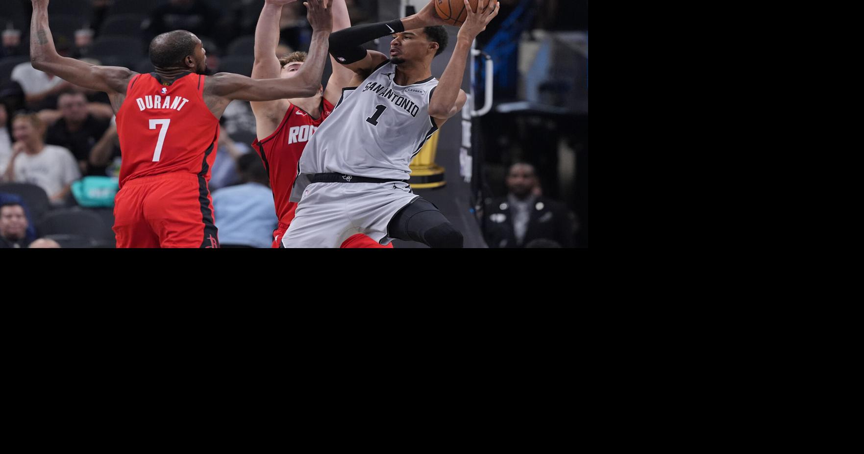 Barnes scores 24 as Spurs beat Rockets 121 110 in NBA Cup opener