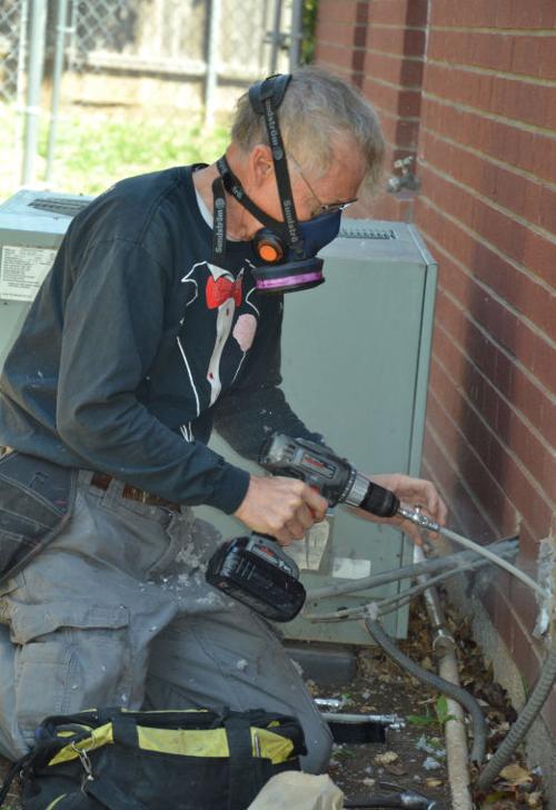 Chimney sweeper