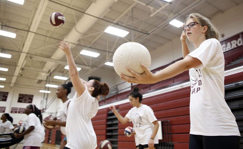 Knowles’ second Lady Roo Volleyball Camp triples in size Killeen