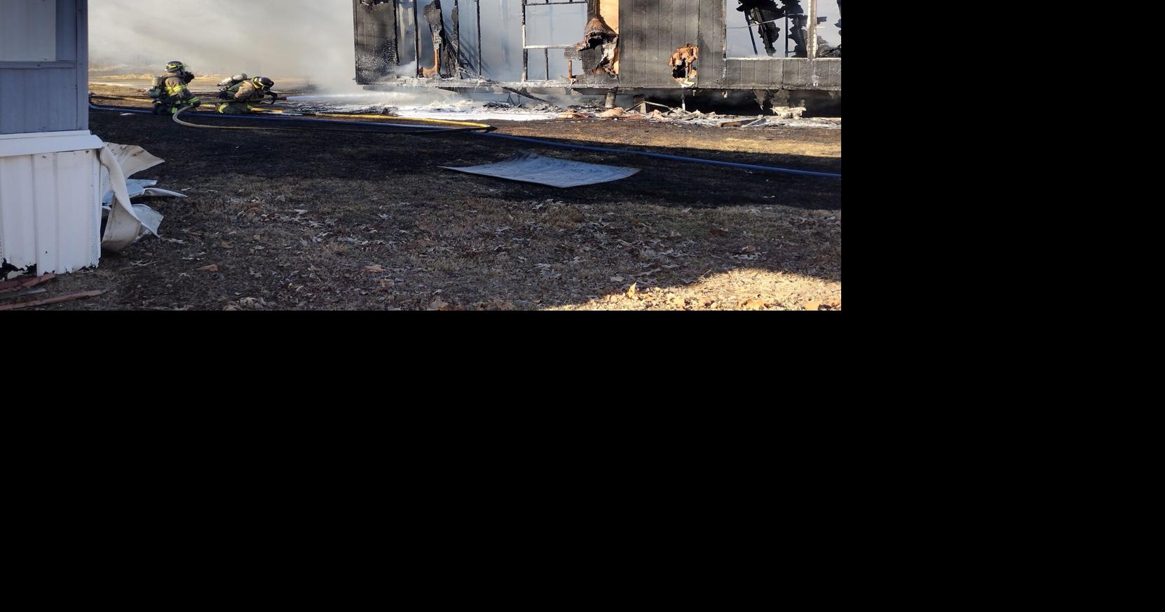 Fire engulfs mobile home in Killeen | Local News | kdhnews.com