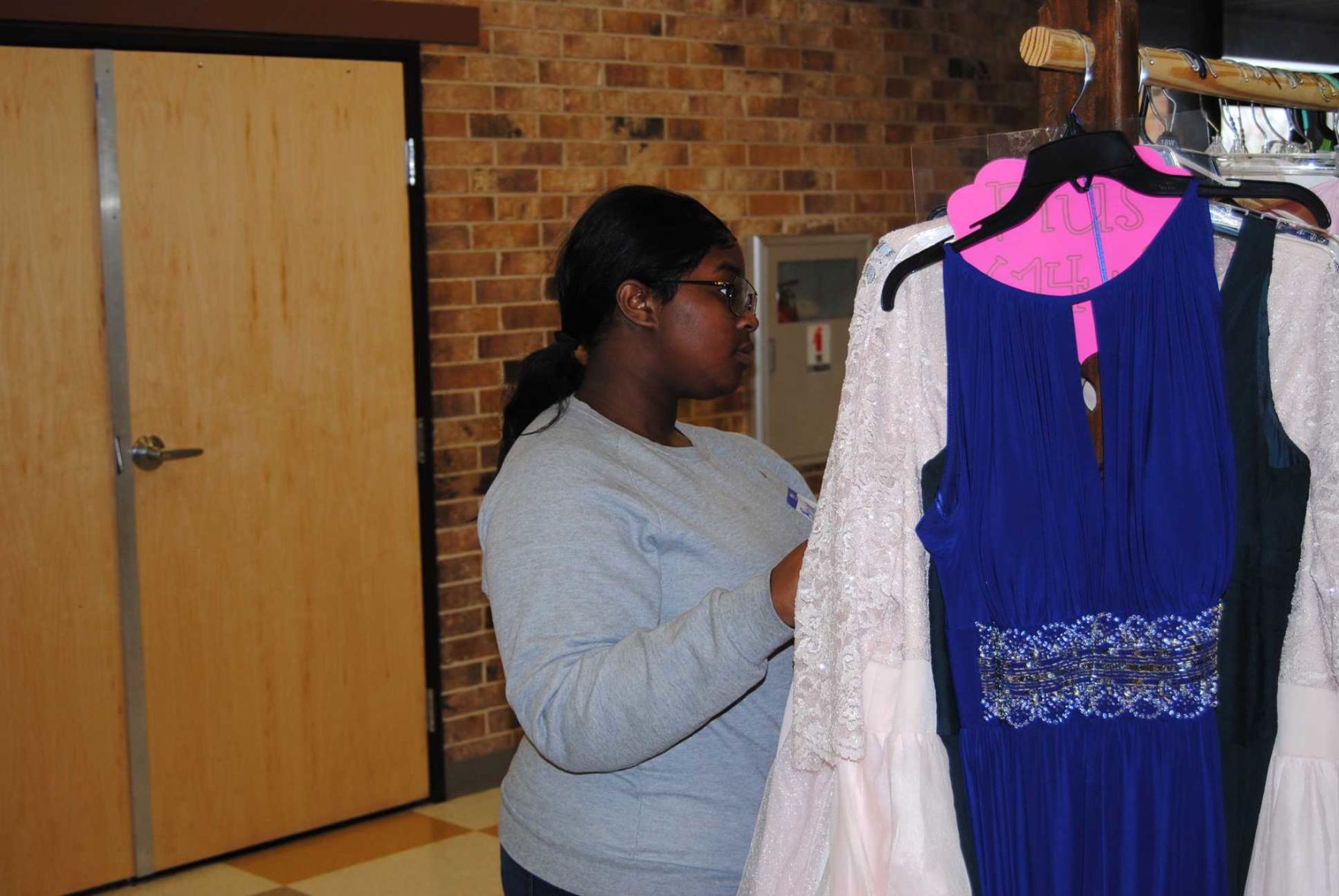 Local high school girls get free formal wear Local News