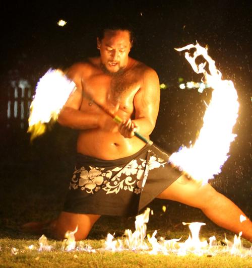 Fort Hood holds Luau party