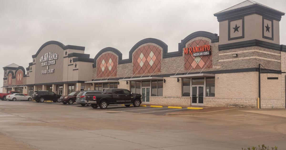 Council OKs request for permit to operate Splawn Ranch liquor store ...