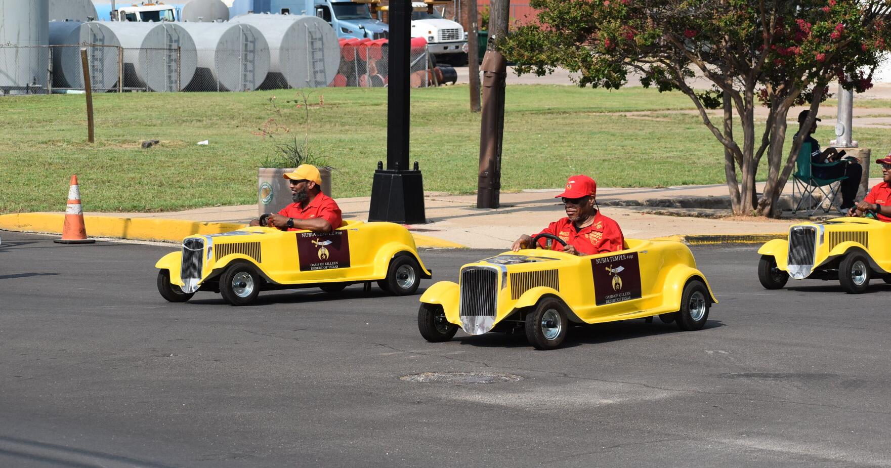 Area residents celebrate Juneteenth with annual parade - Vimarsana News