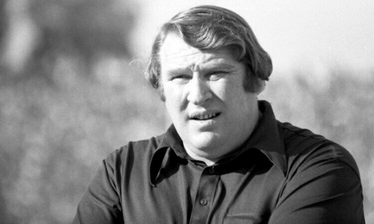 John Madden, football and video game legend, dies at 85