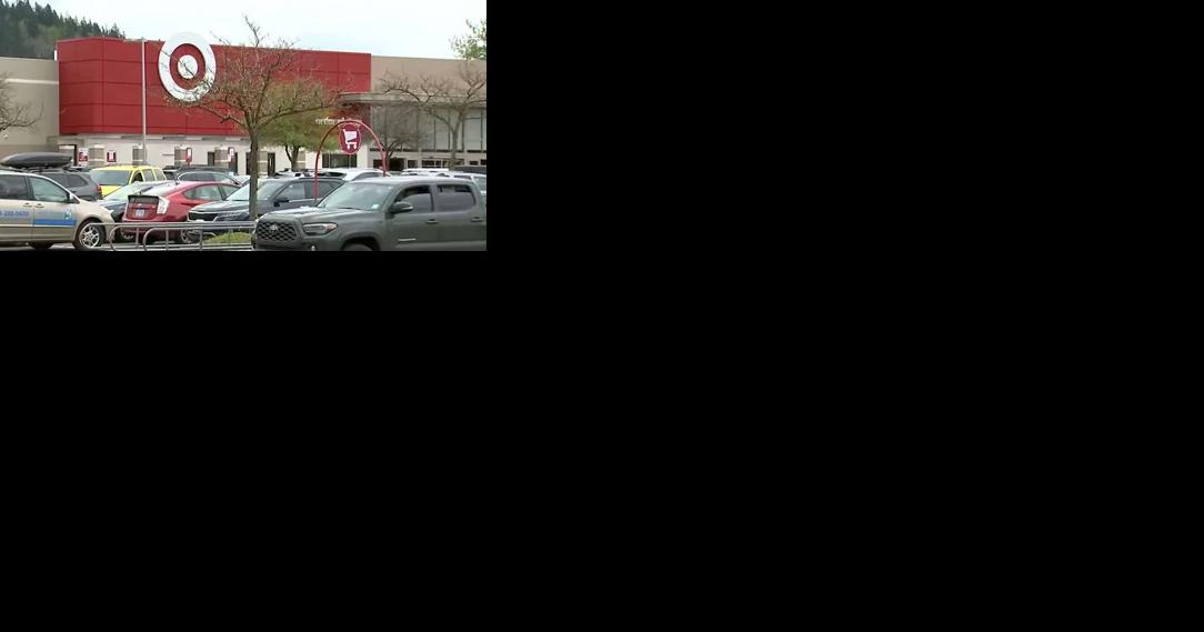 Oregon Target employee allegedly films mom and 4-year-old in bathroom - Vimarsana News