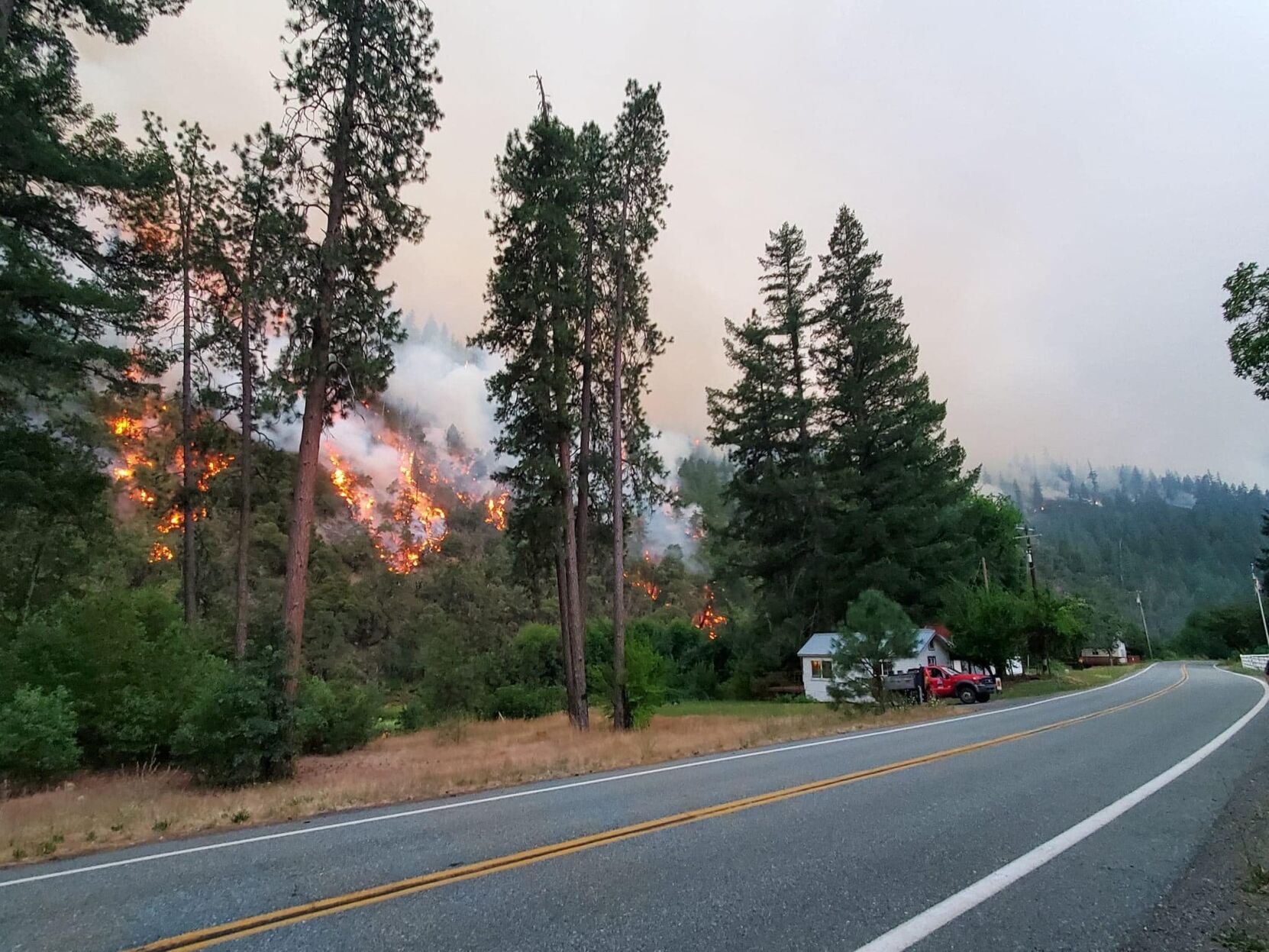 McKinney fire slows down while Yeti fire gets more violent in Siskiyou County News kdrv hq nude picture