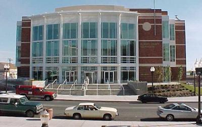 Nurse arraigned for Klamath County criminal mistreatment charges
