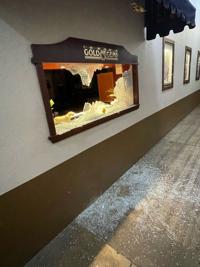 Downtown Ashland’s Gold and Gems Jewellery suffers theft, has incident on video | Information