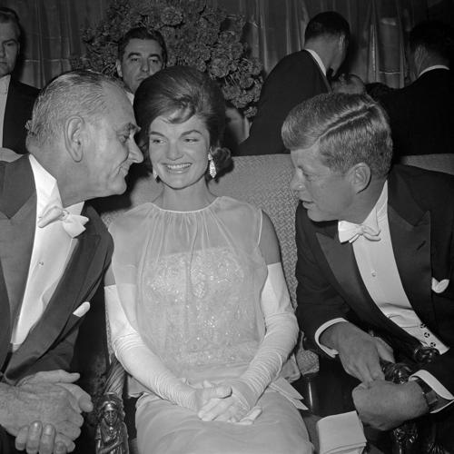 The hidden symbolism of first ladies' inaugural fashion | National |  kdrv.com