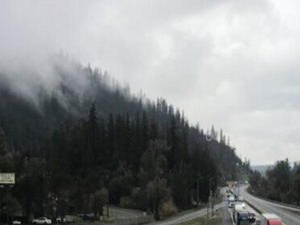 I-5 reopens between Oregon and California following severe ...