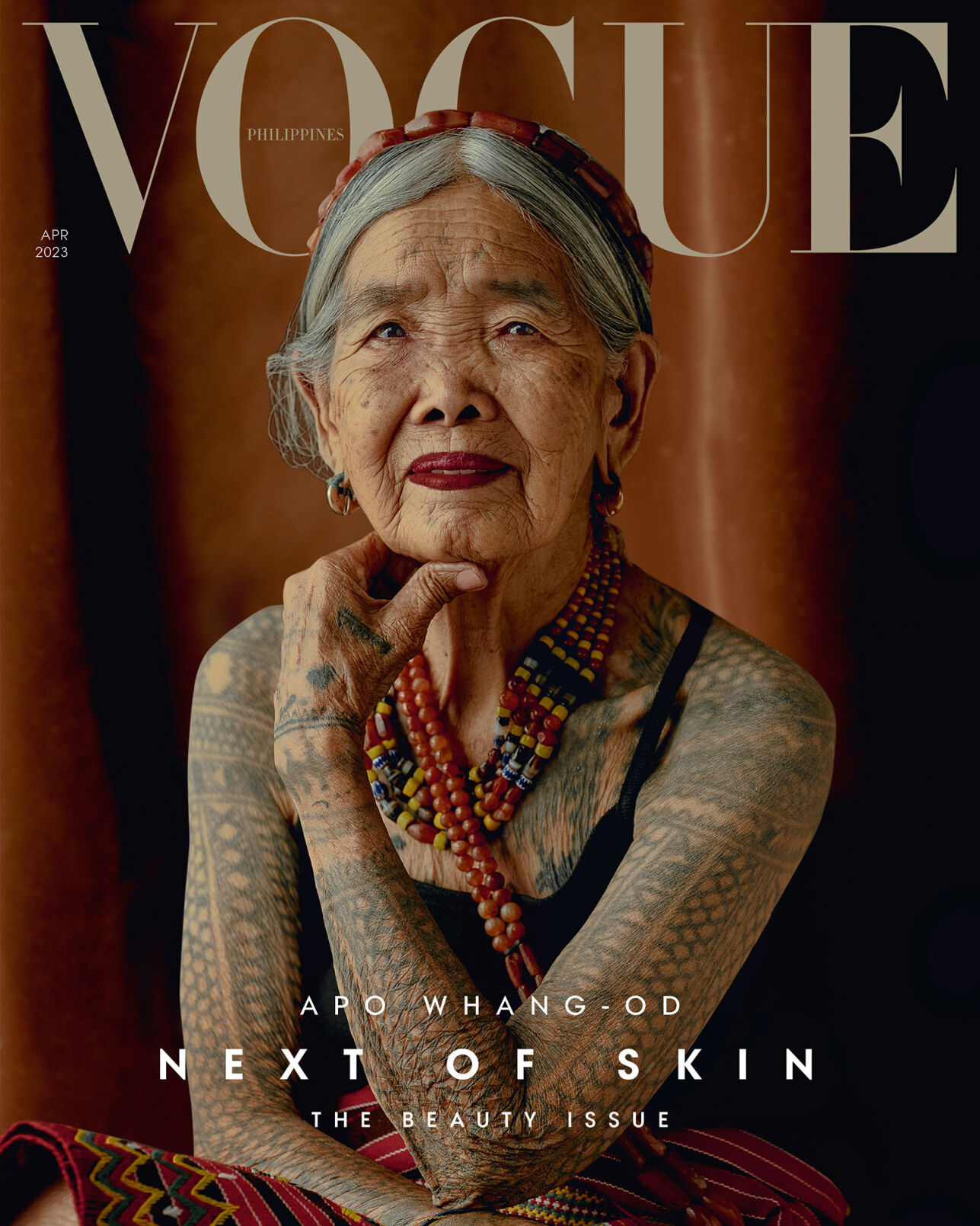 VOGUE BOOK(1985年) A 106-year-old from the Philippines is Vogue's oldest ever
