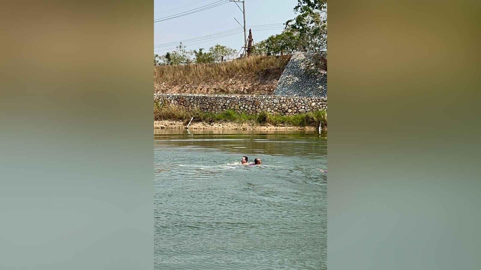 Tourist survives bungee jump fall in Thailand after cord snaps