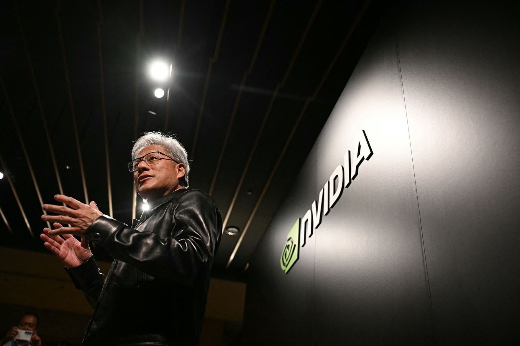 kdrv.com - Clare Duffy - Nvidia inks $13 billion deal to buy the AI startup that was hacked by OpenAI