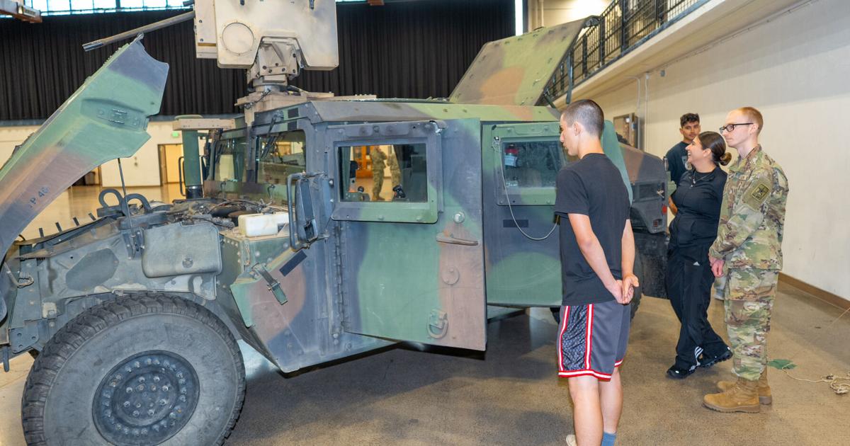 69f0fe878d97e.image.jpg?crop=1785,937,0,