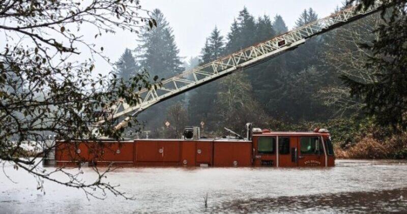 Rain, floods prompt Coast Guard rescues in Pacific Northwest | News ...