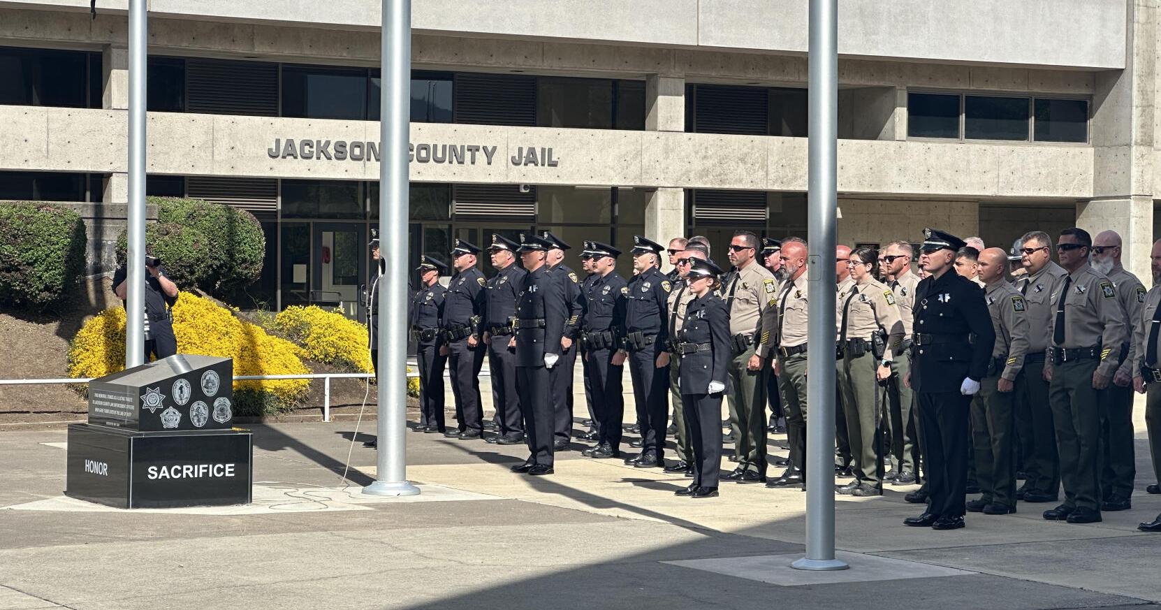 Jackson County unites to honor fallen officers - Vimarsana News