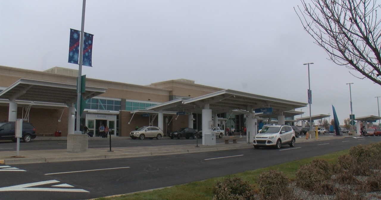 Allegiant Airlines Cutting 19 routes, one including Rogue Valley International Airport - Vimarsana News