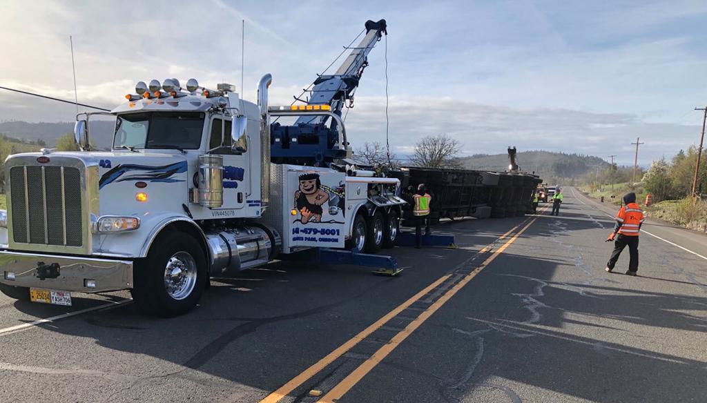 heavy duty towing medford or