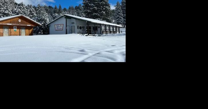 Warner Canyon supporters raise funds to give the ski area a lift - Vimarsana News