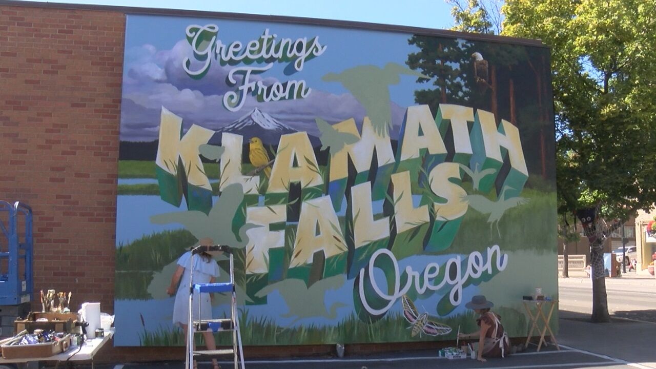 Downtown Klamath Falls gets new mural | Local | kdrv.com