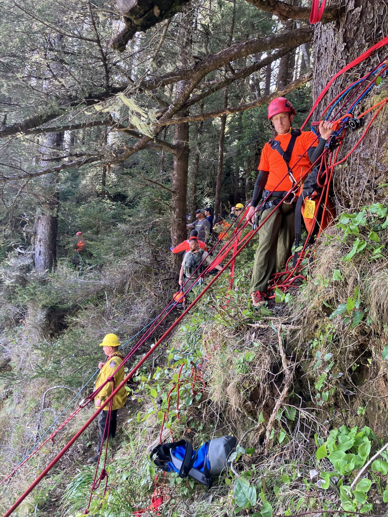 Oregon boy who survived 50ft fall from a cliff pictured after momdied  trying to save him