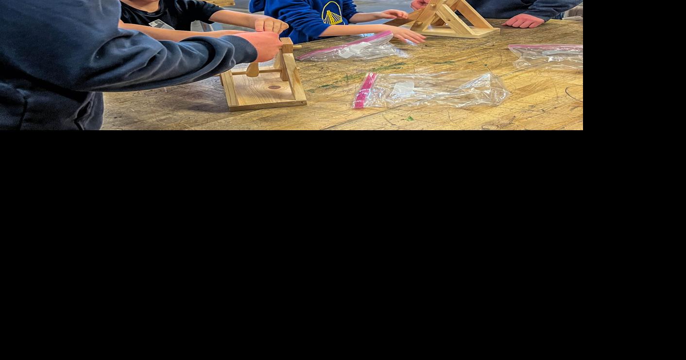 Henley High's CTE Builds sparks creativity in young students