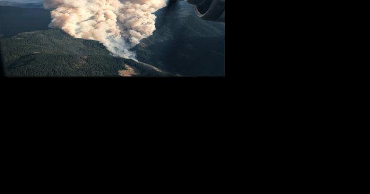 Flat Fire community meeting planned for Monday in Brookings - Vimarsana News