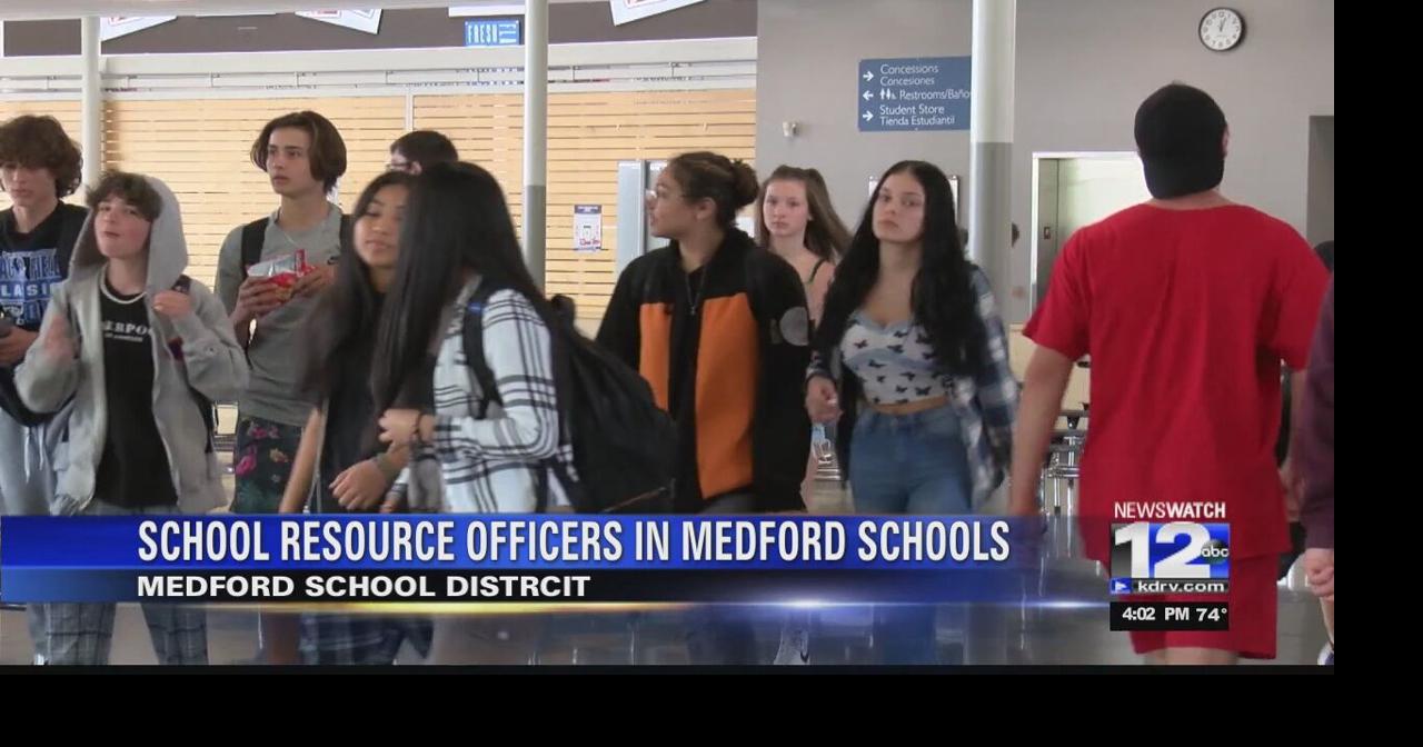 School Resource Officer in Medford schools ensures students' safety