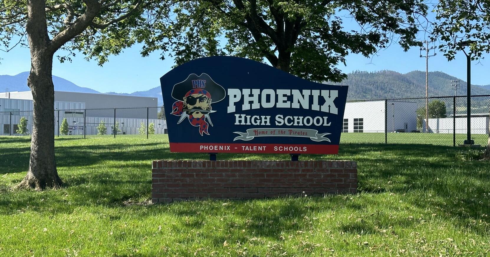 Phoenix HS students add final touches to Cottage Project - Vimarsana News