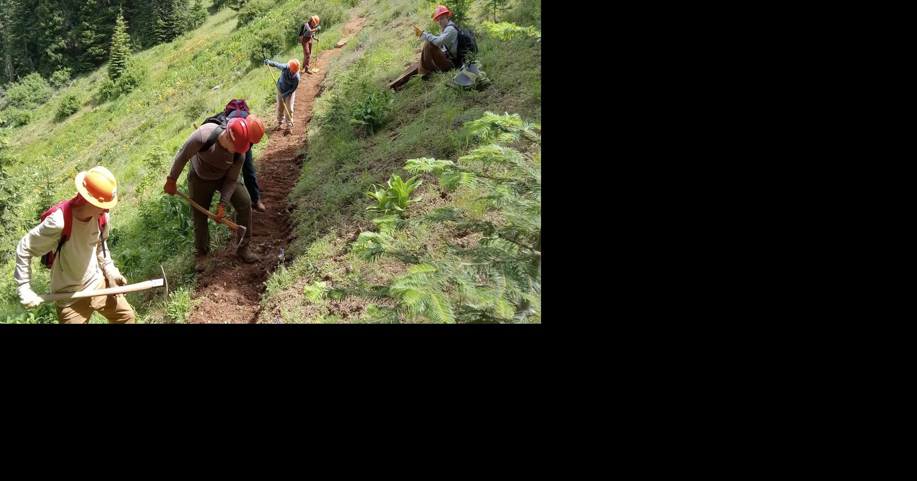 Ashland youth program trains teens for ecology careers