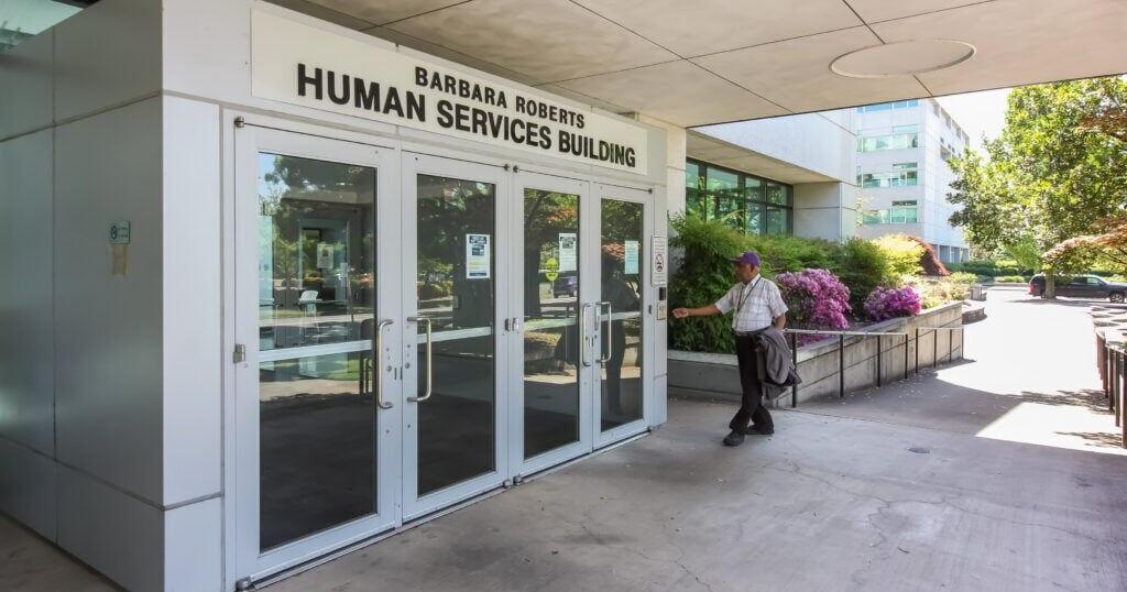 Child safety in Oregon improves with fewer lodgings